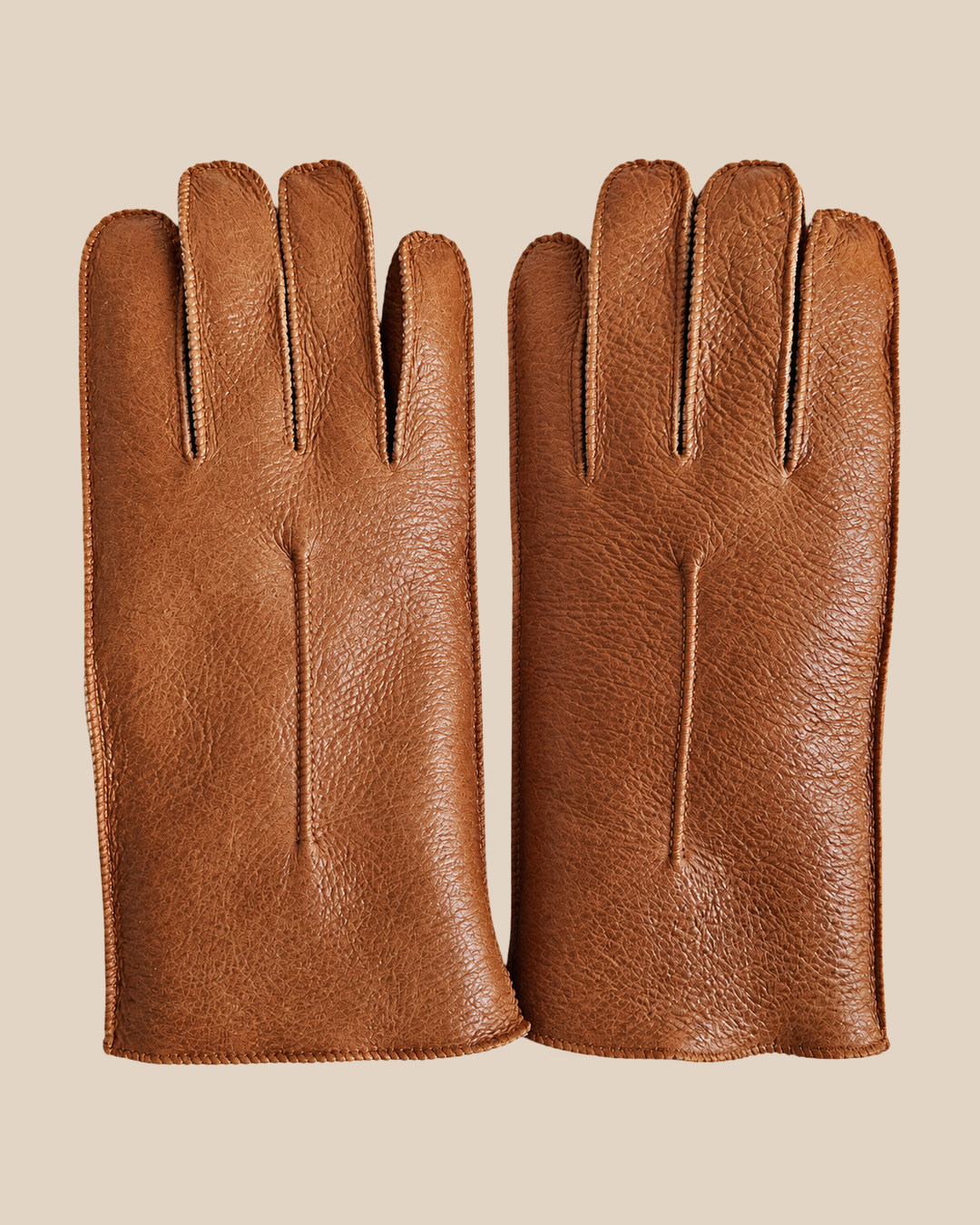 Nappa shearling gloves - brandy — product view 01, shearling gloves on a beige background