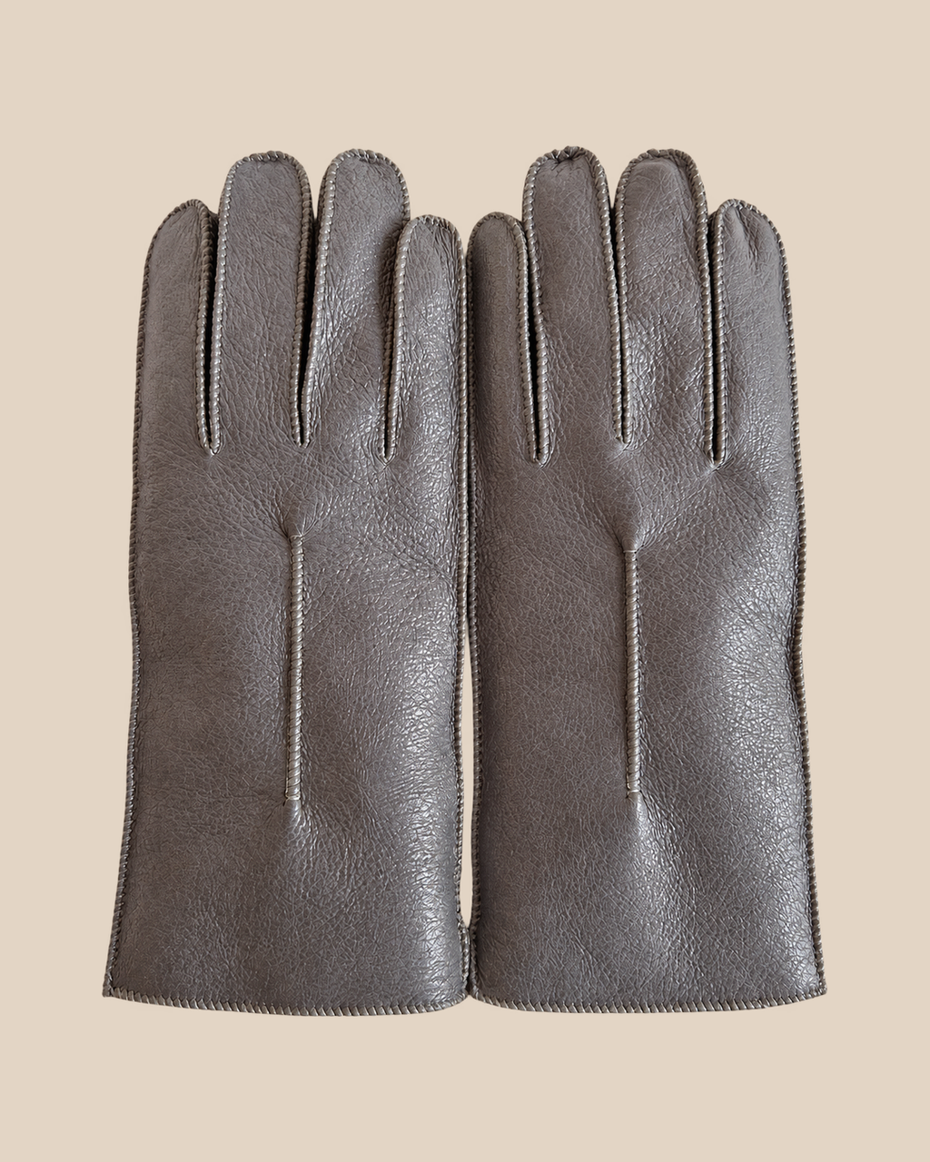 Nappa shearling gloves - silver — product view 01, shearling gloves on a beige background